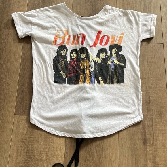 Bon Jovi Merch Tops - Bob Jovi Slippery When Wet 86 Japan Tour Lace Up T Shirt Women Large Cap Sleeves